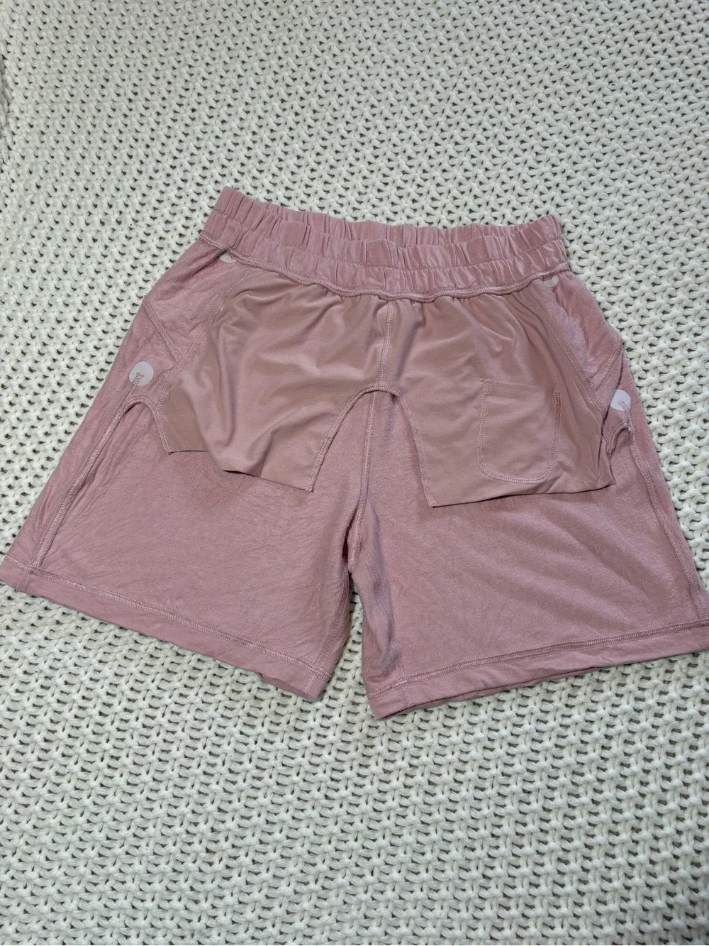lululemon BeCalm mid rise brumda short in pink haze size small